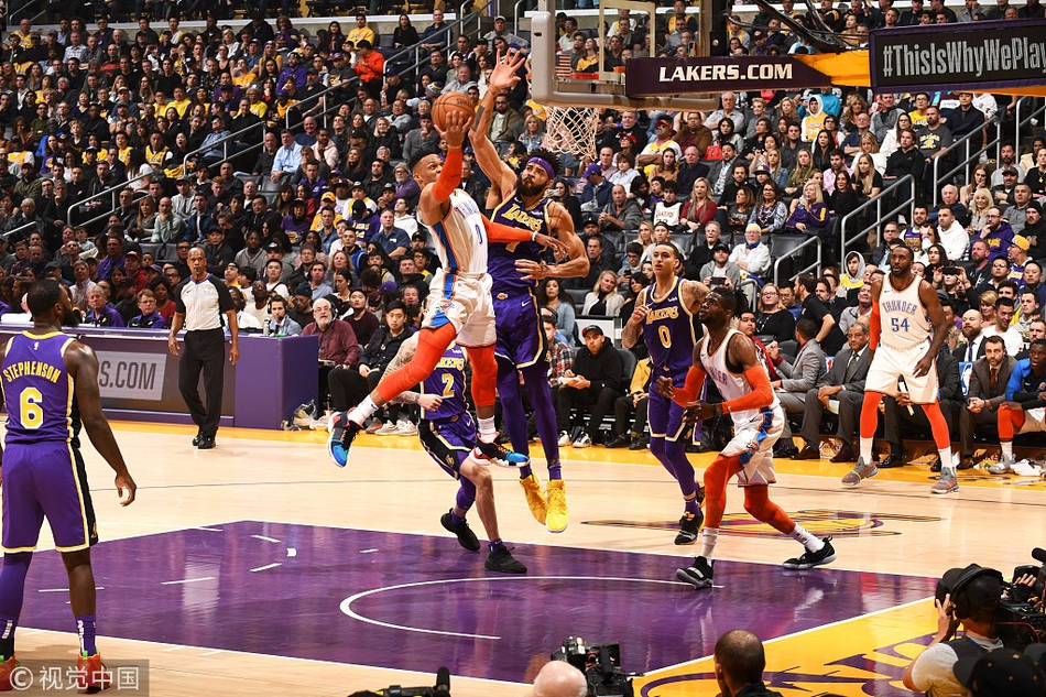 挥更多停留 挥更多停留