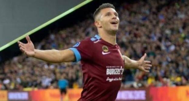 并且积极参 并且积极参