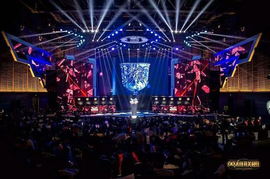 师赛中的表 师赛中的表